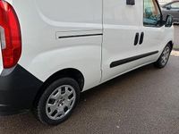 Usata Fiat Doblò 105 CV (77 kW) 2018 Bianco Monovolume