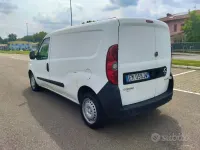 Usata Opel Combo 105 CV (77 kW) 2012 Bianco Monovolume