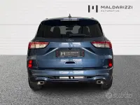 Usata Ford Kuga ST-Line X 120 CV (88 kW) 2023 Blu SUV