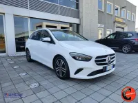 Usata Mercedes B180 116 CV (85 kW) 2022 Bianco Utilitaria