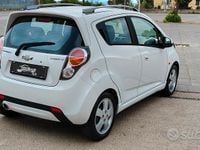 Usata Chevrolet Spark LT 82 CV (60 kW) 2010 Bianco Utilitaria