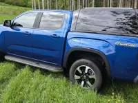 Usata VW Amarok Life 205 CV (150 kW) 2024 Blu/azzurro Pick-up