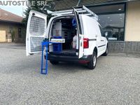 Usata VW Caddy 122 CV (89 kW) 2019 Bianco Monovolume