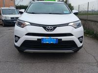 Usata Toyota RAV4 143 CV (105 kW) 2016 Bianco SUV