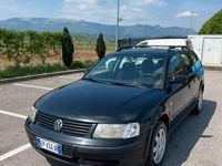 Begagnad VW Passat 90 HK (66 kW) 2000 Svart Kombi