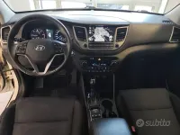 Usata Hyundai Tucson Xpossible 141 CV (103 kW) 2016 Bianco SUV