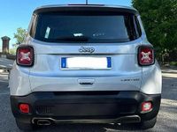 Usata Jeep Renegade 120 CV (88 kW) 2020 Argento SUV