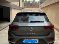 Usata VW T-Roc 116 CV (85 kW) 2019 Grigio SUV