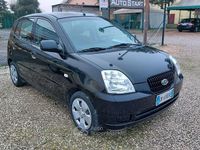 Usata Kia Picanto 65 CV (47 kW) 2007 Nero Utilitaria