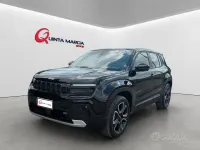 Käytetty Jeep Avenger Summit 101 HP (74 kW) 2025 Musta Katumaasturi