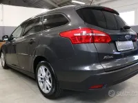 Usata Ford Focus Titanium 120 CV (88 kW) 2018 Grigio Station wagon