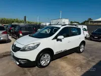Usata Renault Scénic XMOD 110 CV (80 kW) 2015 Bianco Monovolume