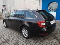 Usata Skoda Octavia Executive 116 CV (85 kW) 2019 Nero Station wagon