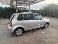 Usata VW Polo 75 CV (55 kW) 2004 Grigio Utilitaria