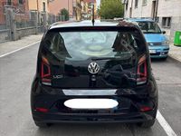 Usata VW up! 60 CV (44 kW) 2018 Nero Utilitaria