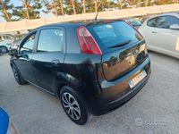 Usata Fiat Grande Punto Dynamic 90 CV (66 kW) 2007 Nero Utilitaria