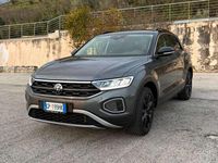 Usata VW T-Roc Style 110 CV (80 kW) 2023 Grigio SUV