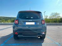 Usata Jeep Renegade Limited 140 CV (102 kW) 2017 Grigio SUV