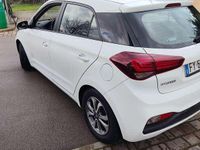 Usata Hyundai i20 73 CV (53 kW) 2019 Bianco Utilitaria