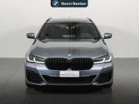 Usata BMW 530e M Sport 292 CV (214 kW) 2022 Bluestone metallizzato Station wagon