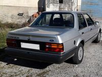 Usata Ford Orion Ghia 1988 Grigio Berlina