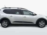 Occasion Dacia Jogger Expression 101 ch (74 kW) 2023 Gris Monospace