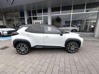 Usata Toyota Yaris Cross Sport 92 CV (67 kW) 2024 Bianco perlato SUV