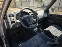 Usata Toyota RAV4 128 CV (94 kW) 1998 Grigio SUV