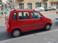 Usata Opel Agila 58 CV (42 kW) 2004 Rosso Monovolume