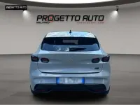 Usata Renault Clio V Techno 160 CV (117 kW) 2025 Grigio Berlina
