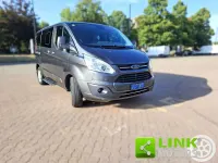 Usata Ford Tourneo Custom Titanium 131 CV (96 kW) 2018 Grigio scuro Furgone