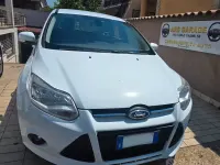 Usata Ford Focus 116 CV (85 kW) 2013 Bianco Station wagon