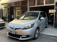 Usata Renault Scénic III XMOD 110 CV (80 kW) 2012 Grigio Monovolume