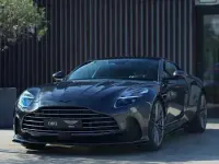 Nuova Aston Martin DB12 680 CV (500 kW) 2026 Xenon grey Coupé