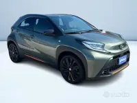 Usata Toyota Aygo X Limited 72 CV (52 kW) 2022 Verde SUV