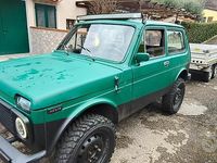 Usata Lada niva 78 CV (57 kW) 1982 Verde SUV