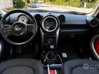 Usata Mini Cooper D Countryman 116 CV (85 kW) 2017 Nero SUV