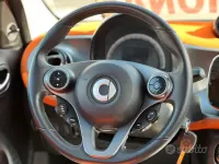 Usata Smart ForFour Passion 71 CV (52 kW) 2015 Rosso Utilitaria
