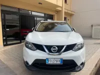 Usata Nissan Qashqai Tekna 131 CV (96 kW) 2016 Bianco SUV