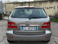Usata Mercedes B200 136 CV (100 kW) 2007 Monovolume