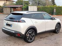 Usata Peugeot 2008 Allure 131 CV (96 kW) 2022 Bianco SUV