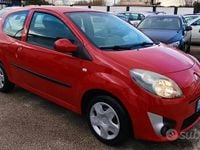 Usata Renault Twingo 58 CV (42 kW) 2008 Rosso Utilitaria