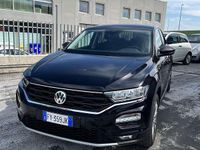 Usata VW T-Roc Style 116 CV (85 kW) 2019 Nero SUV