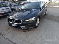 Usata Volvo V60 Business Edition 197 CV (144 kW) 2021 Nero Station wagon