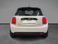 Usata Mini Cooper SE Classic 135 kW (184 CV) 2022 White silver metallizzato Utilitaria