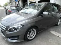 Occasion Mercedes B180 Executive 109 PK (80 kW) 2018 Grijs MPV