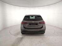 Usata Mercedes B180 Progressive 116 CV (85 kW) 2023 Grigio Monovolume