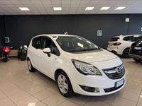 Usata Opel Meriva 101 CV (74 kW) 2017 Bianco Monovolume