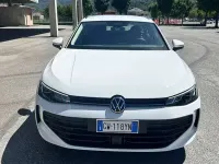 Usata VW Passat Business 122 CV (89 kW) 2025 Bianco Station wagon