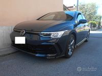 Usata VW Golf VIII R 150 CV (110 kW) 2024 Grigio Berlina